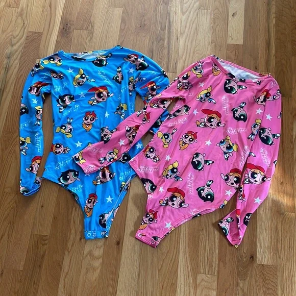 2 Powerpuff Girl Bodysuits - Picture 2 of 2